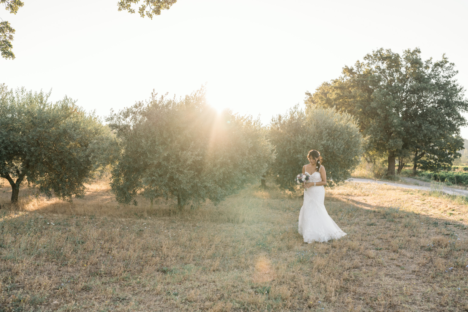 bride walks to groom to start wedding ceremony in gordes france