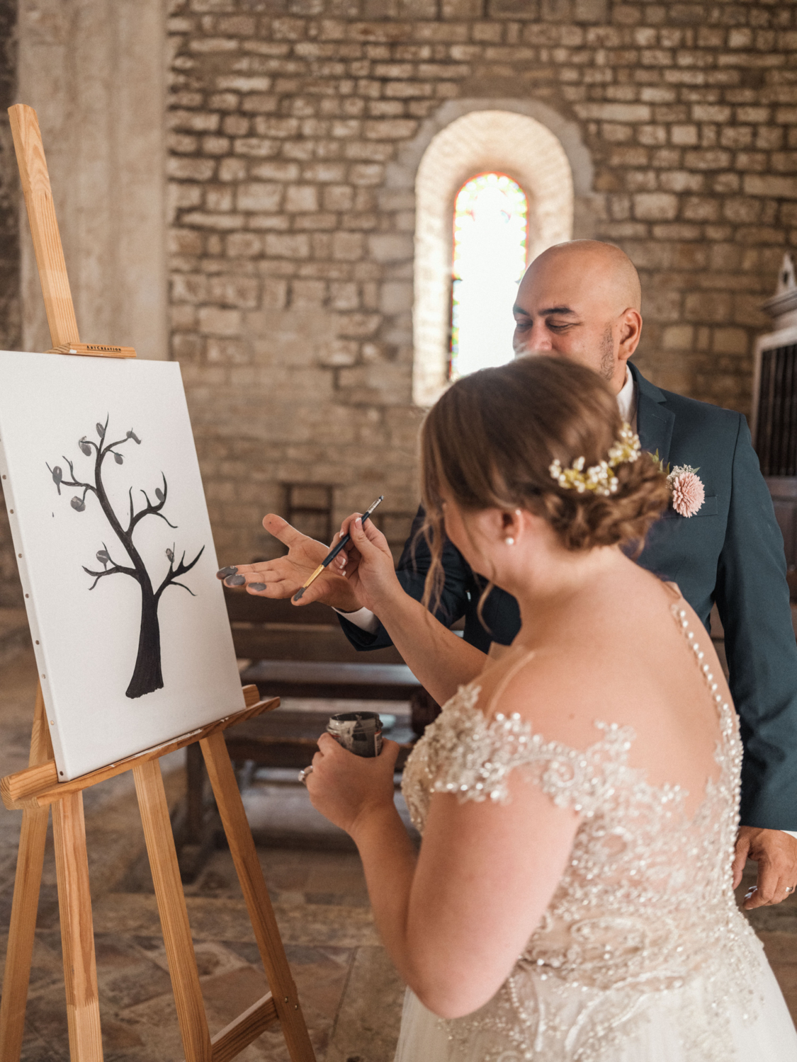 bride and groom paint family tree