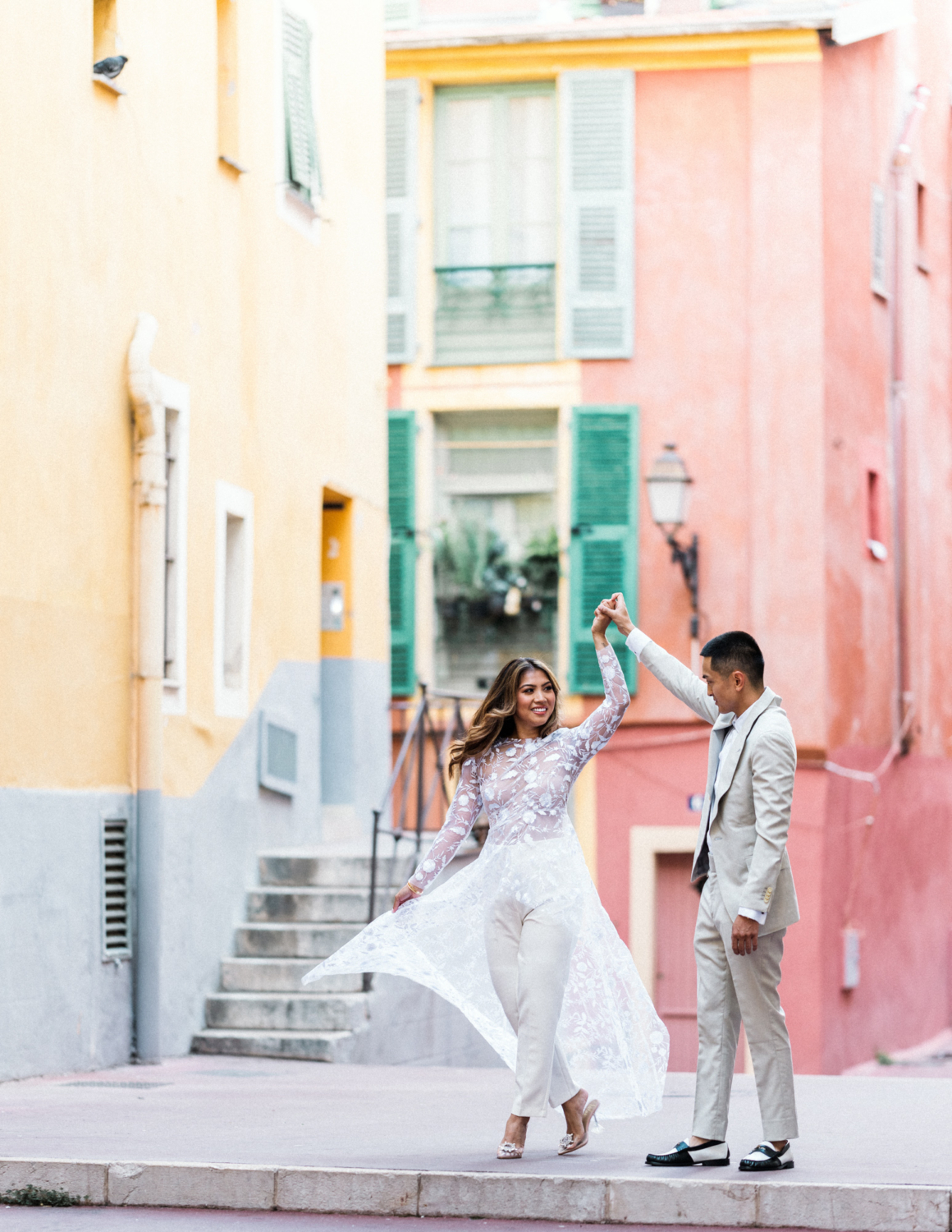 man and women dance on the streets of nice france