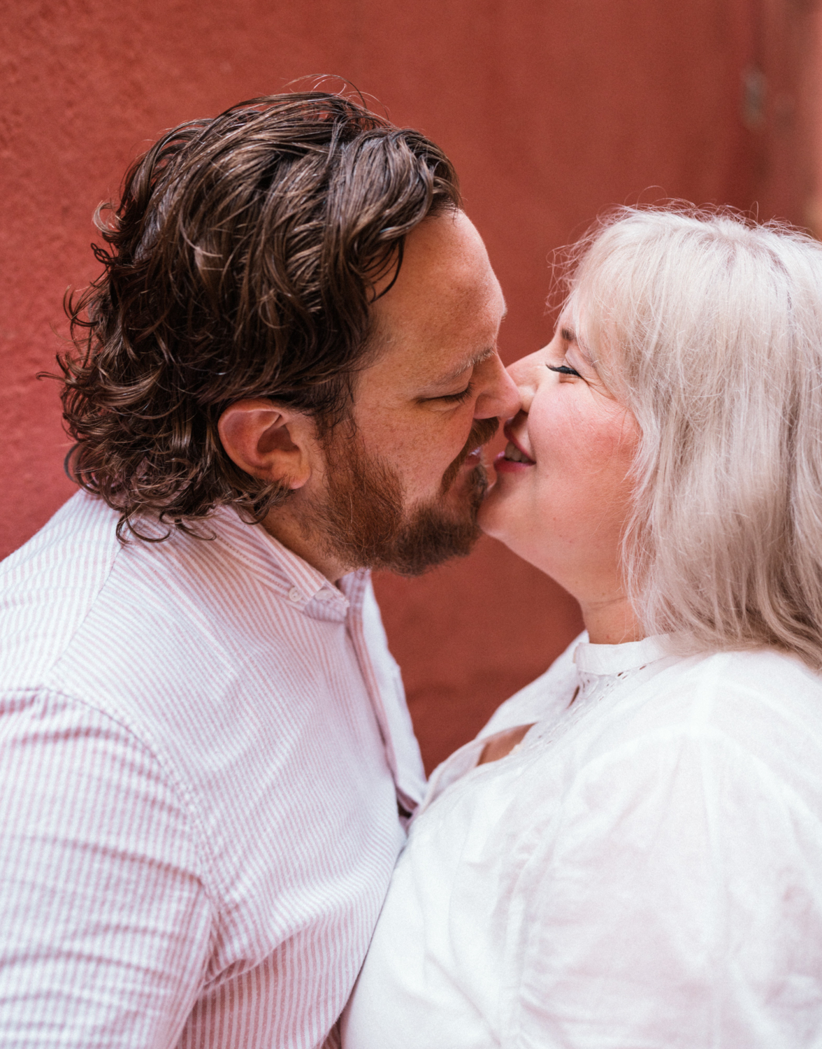 couple share passionate kiss in nice france