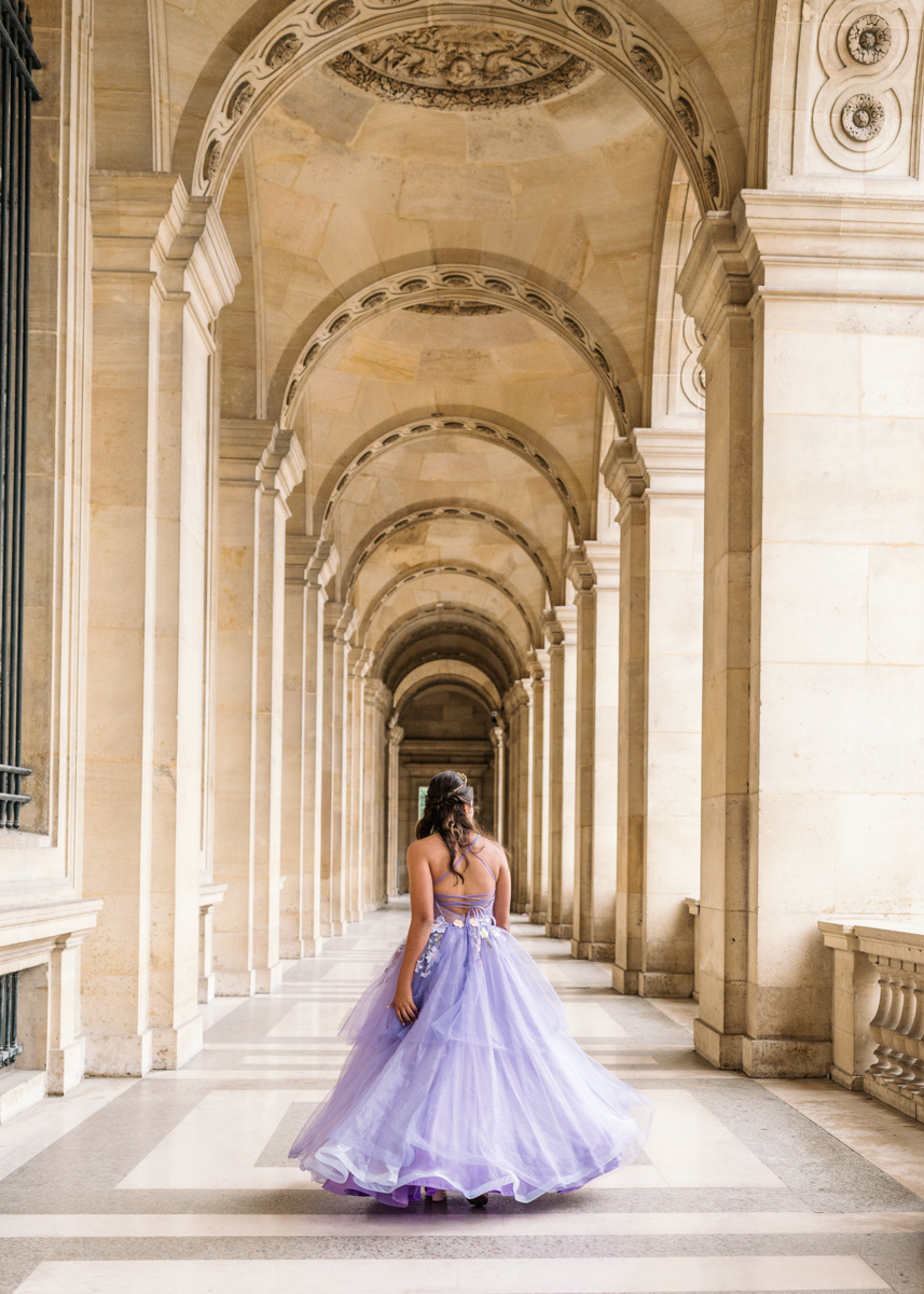 quinceanera photoshoot at louvre museum in paris