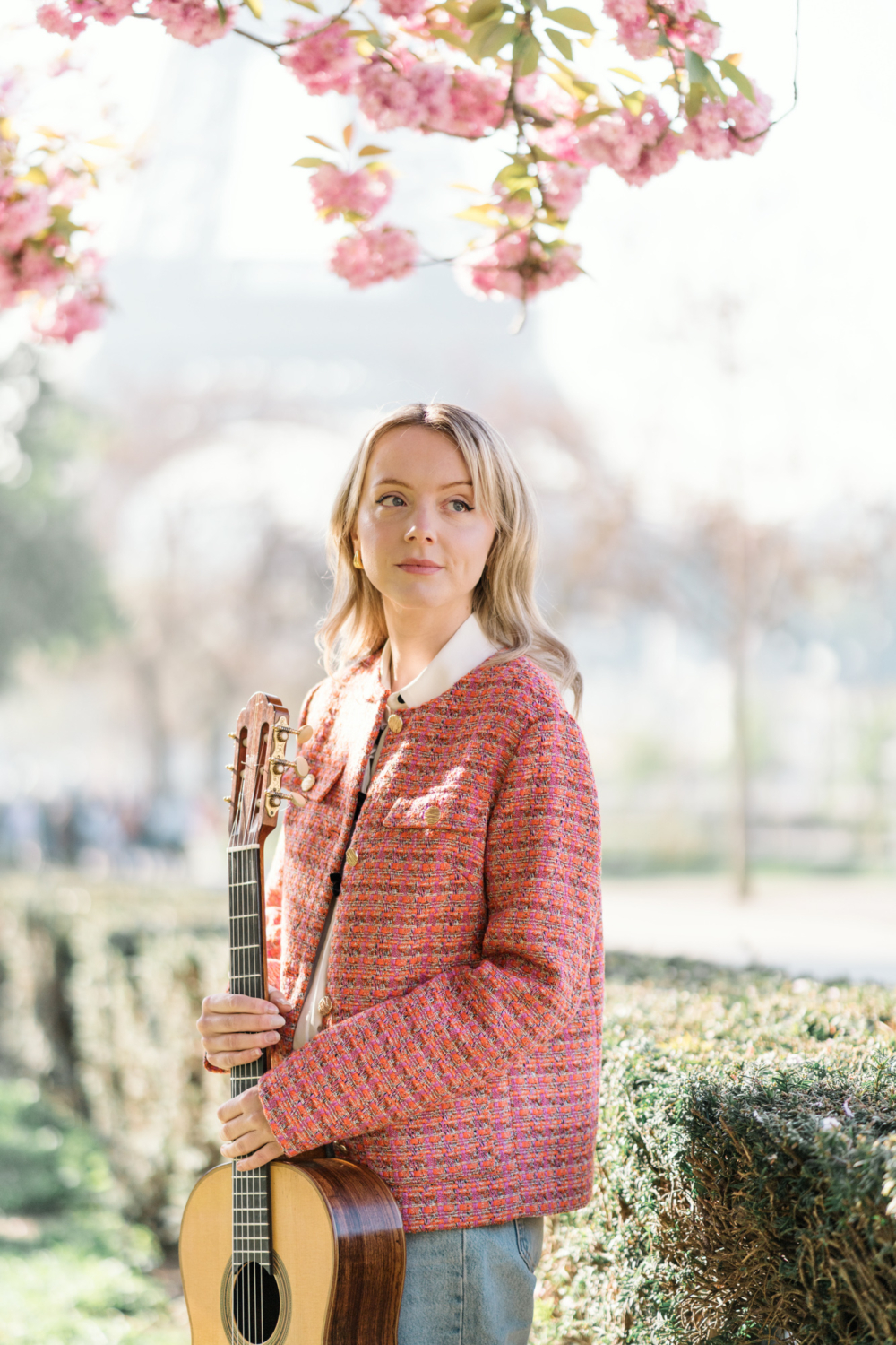 decca recording artist alexandra whittingham photoshoot at eiffel tower in paris by karina leigh photography
