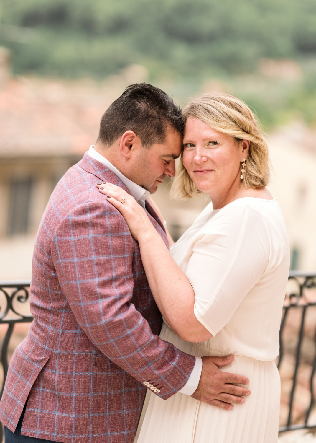 bride smiles on her wedding day in callas france