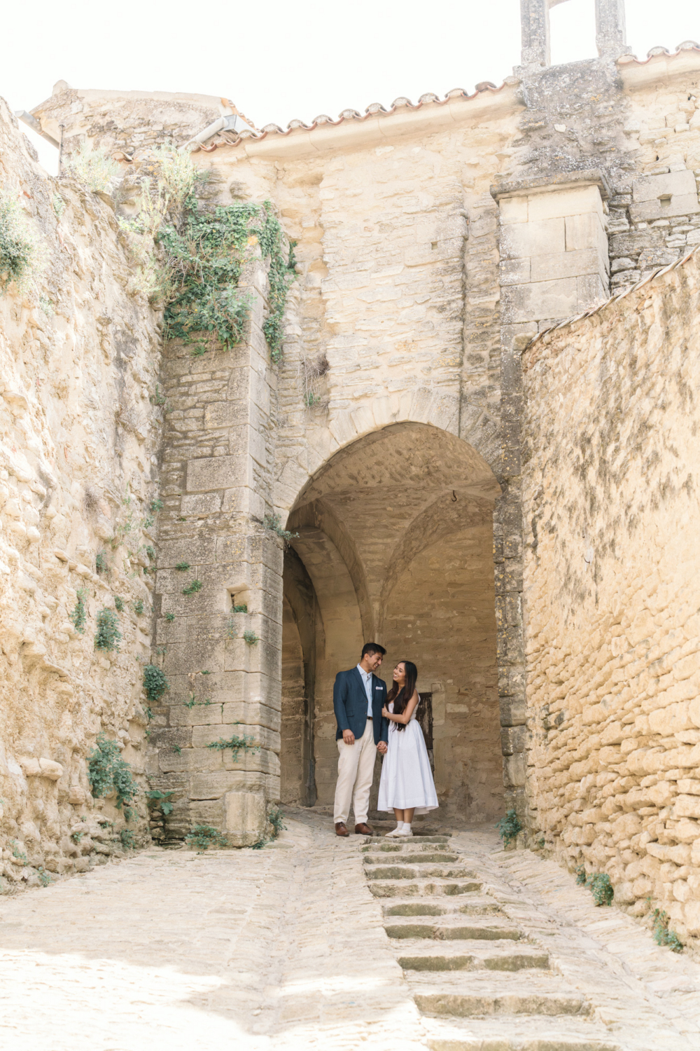 karina leigh - gordes provence surprise proposal photographer