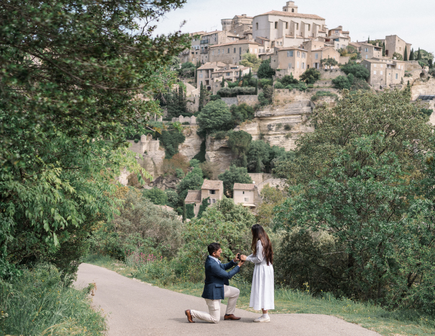 karina leigh - gordes provence surprise proposal photographer