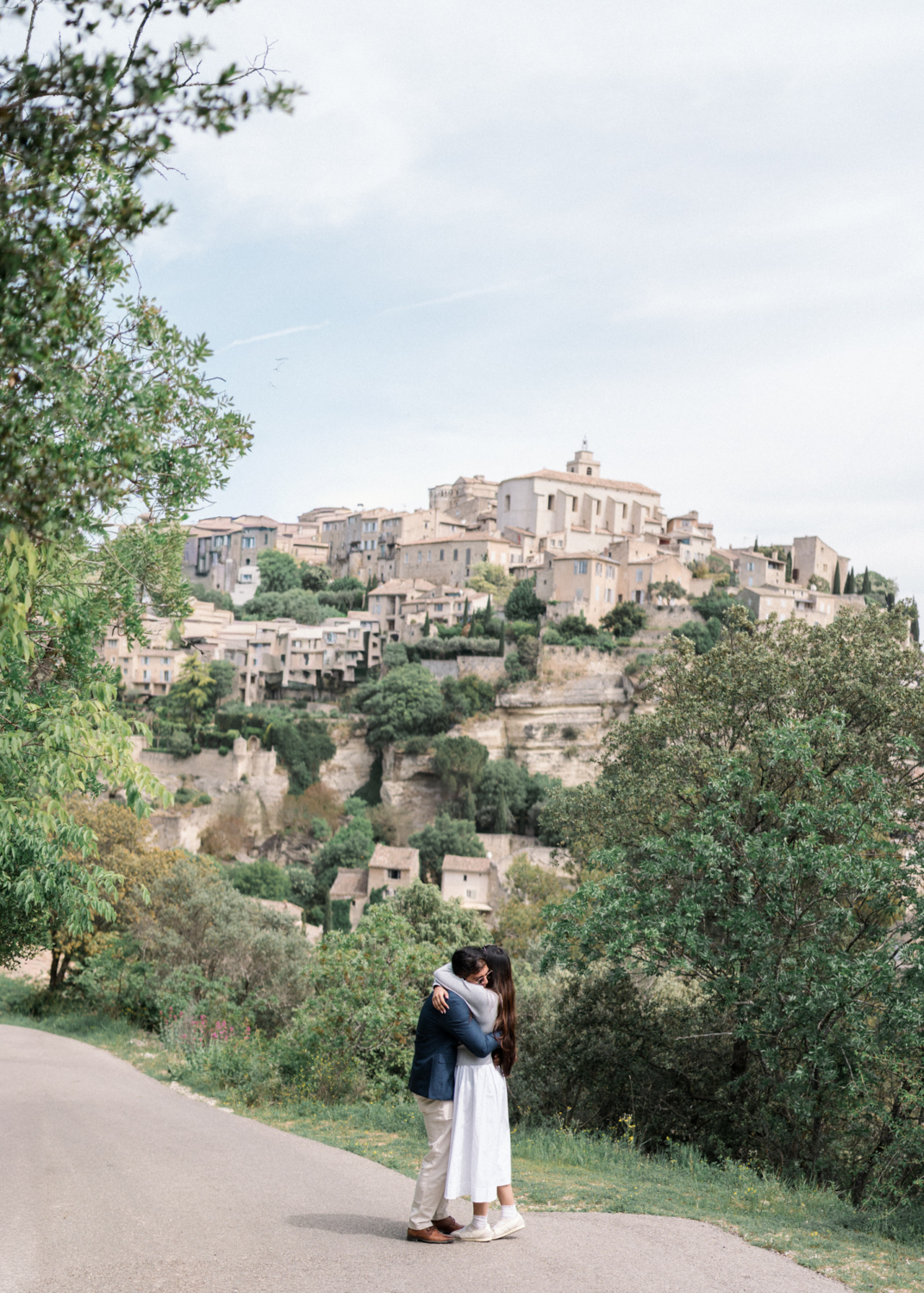 karina leigh - gordes provence surprise proposal photographer