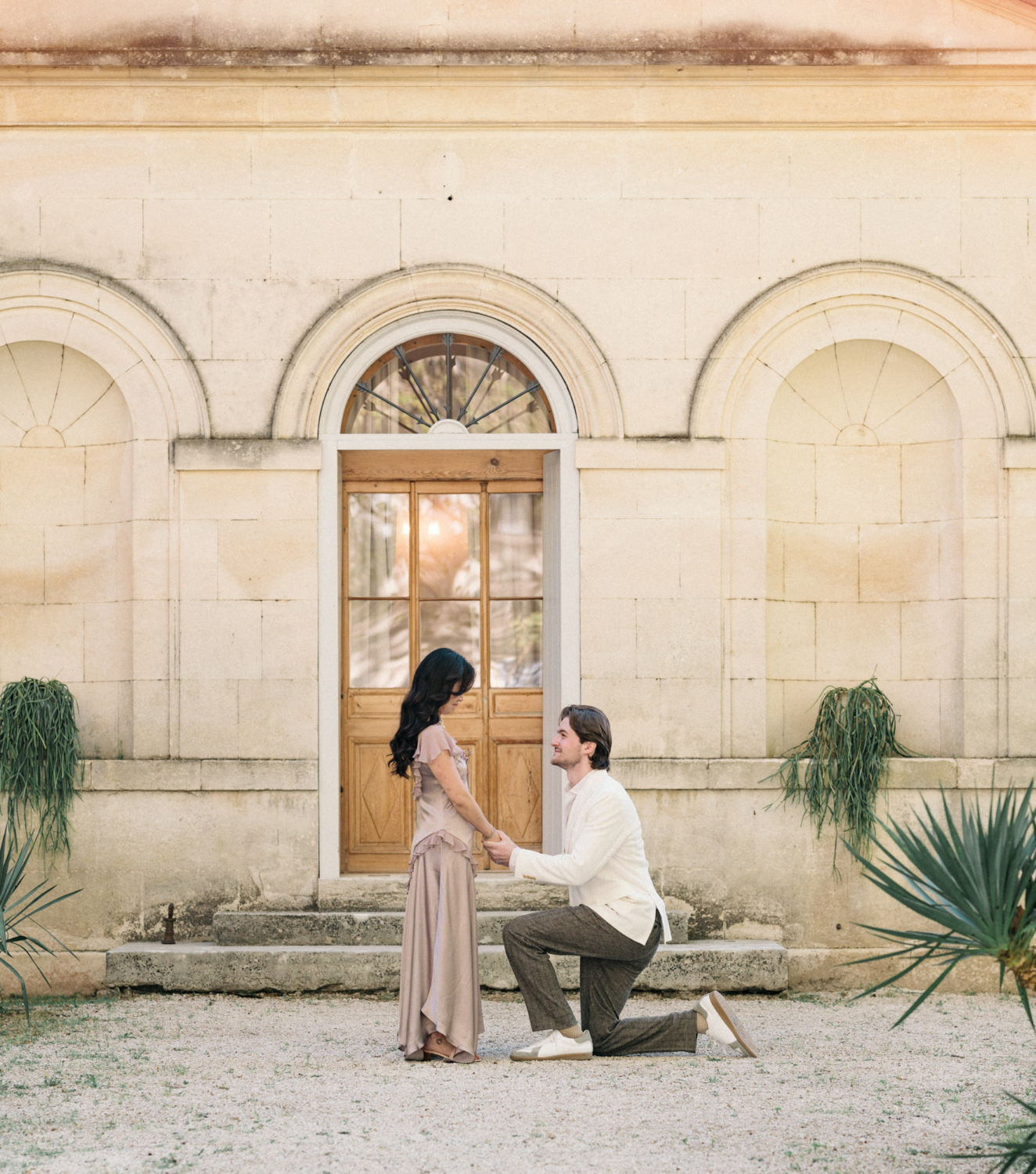 surprise engagement at chateau des alpilles in provence france