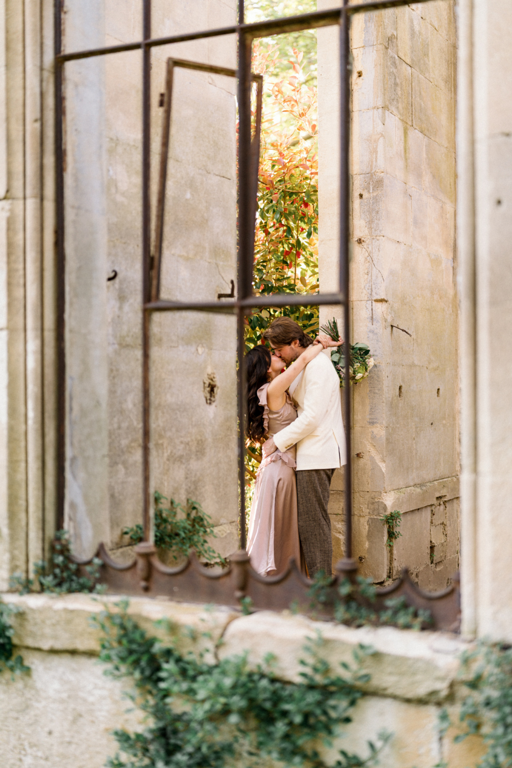 surprise engagement at chateau des alpilles in provence france
