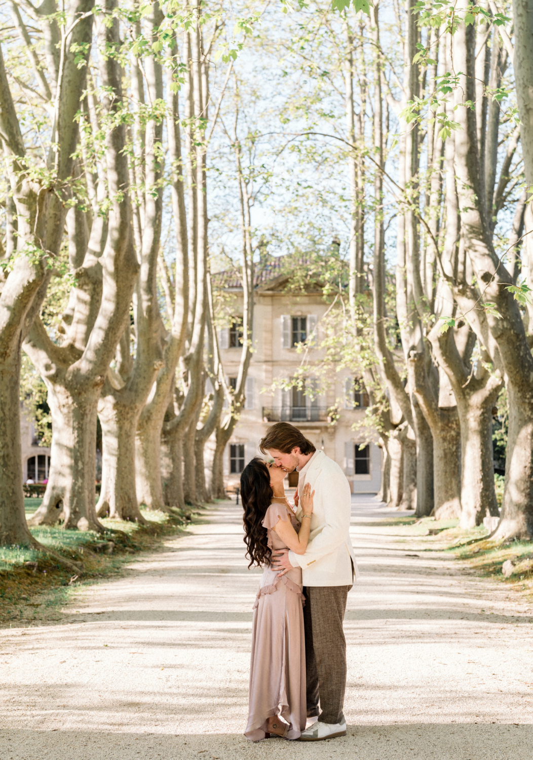 surprise engagement at chateau des alpilles in provence france