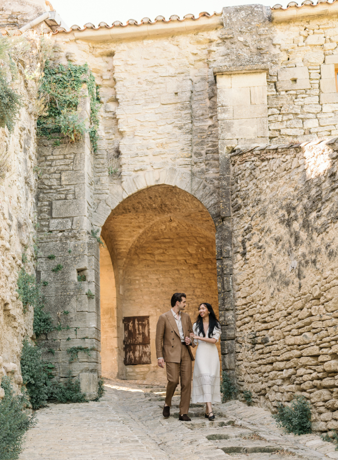 karina leigh - beautiful surprise proposal in gordes france