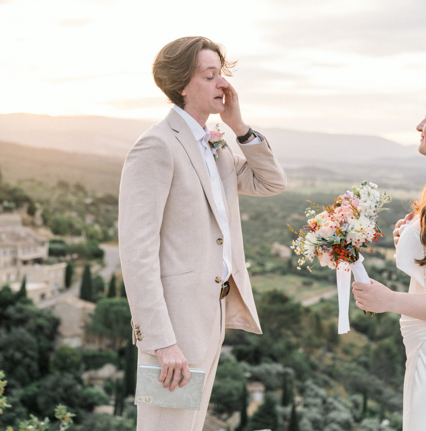editorial-wedding-photos-gordes-provence