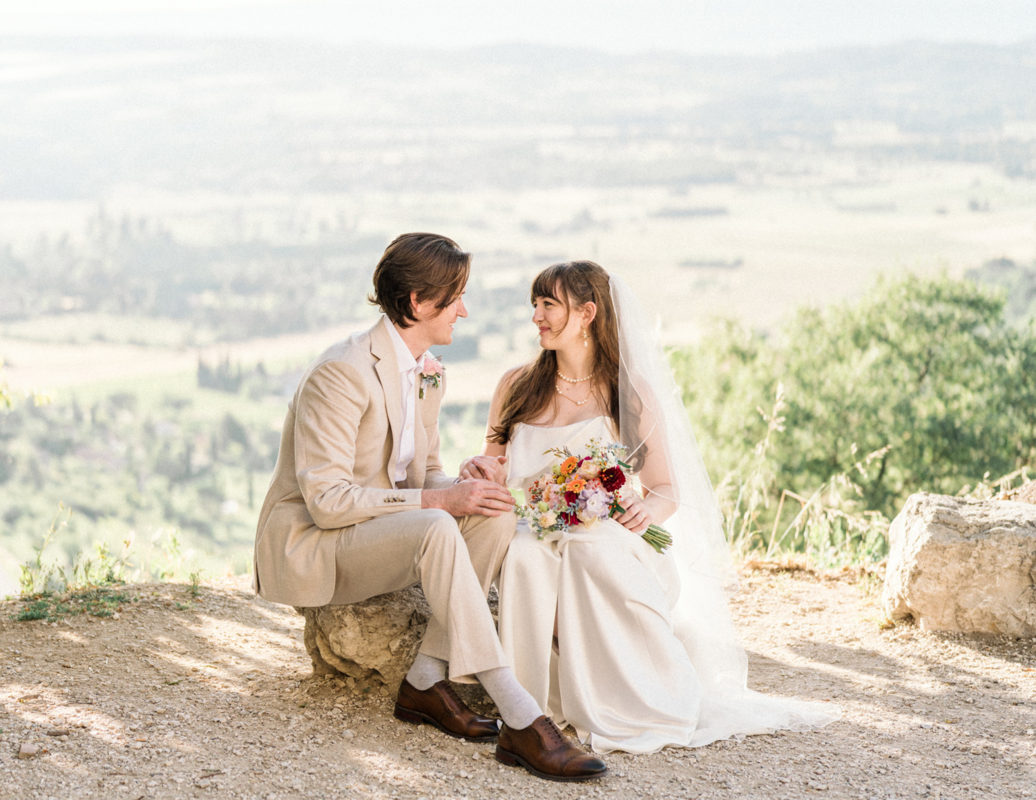 editorial-wedding-photos-gordes-provence