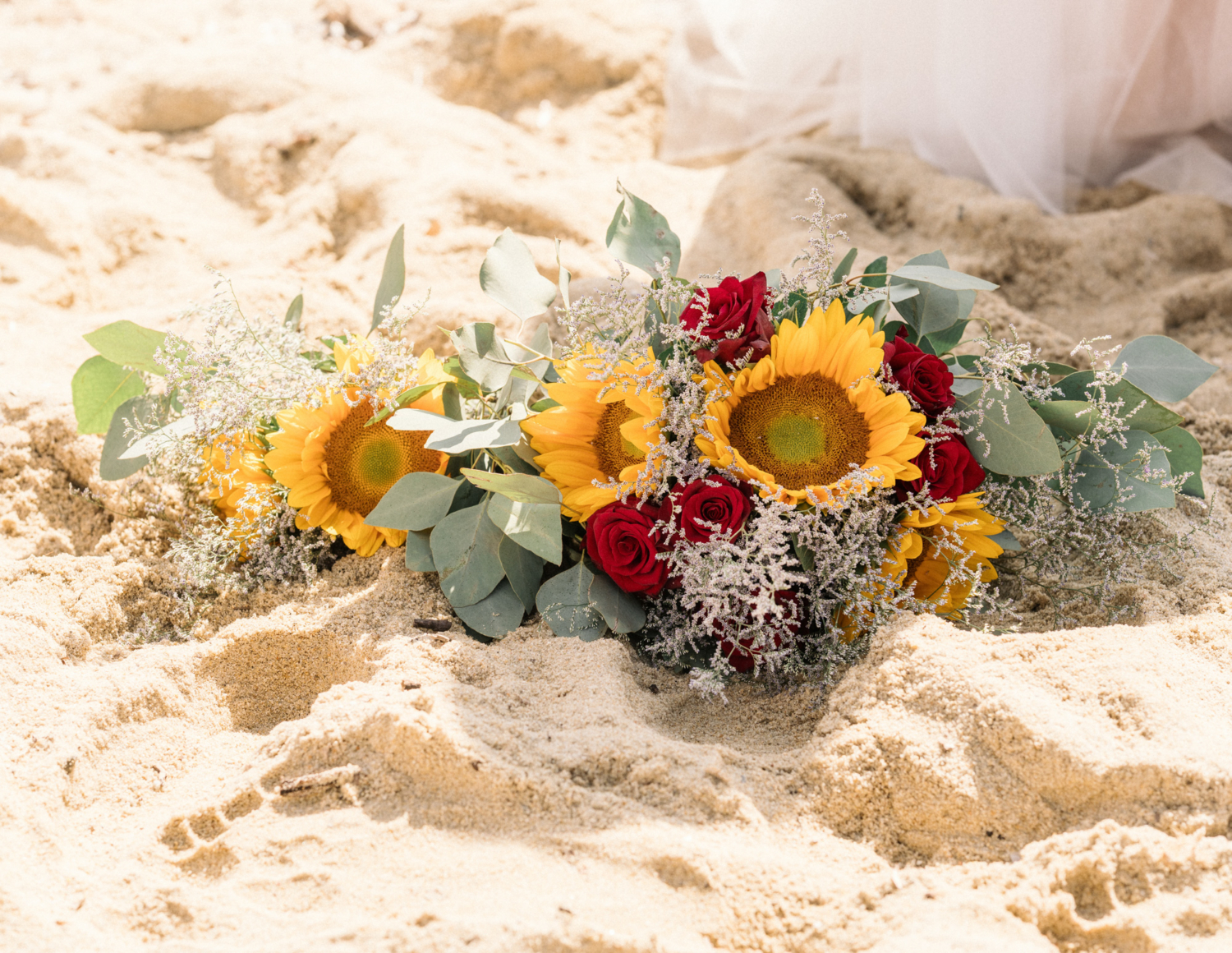 wedding bouquet on beach in saint tropez