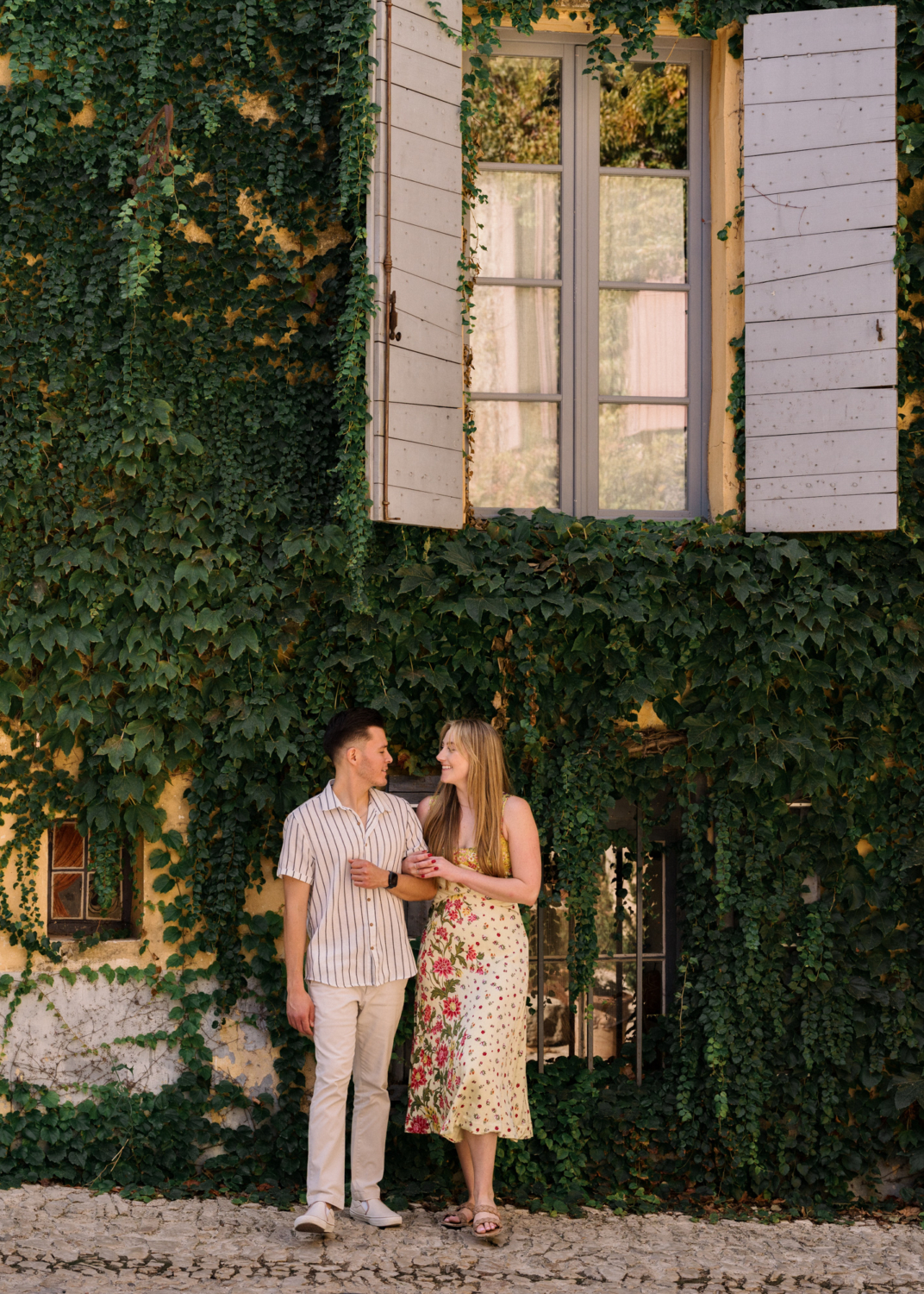 surprise proposal in saignon, provence, france