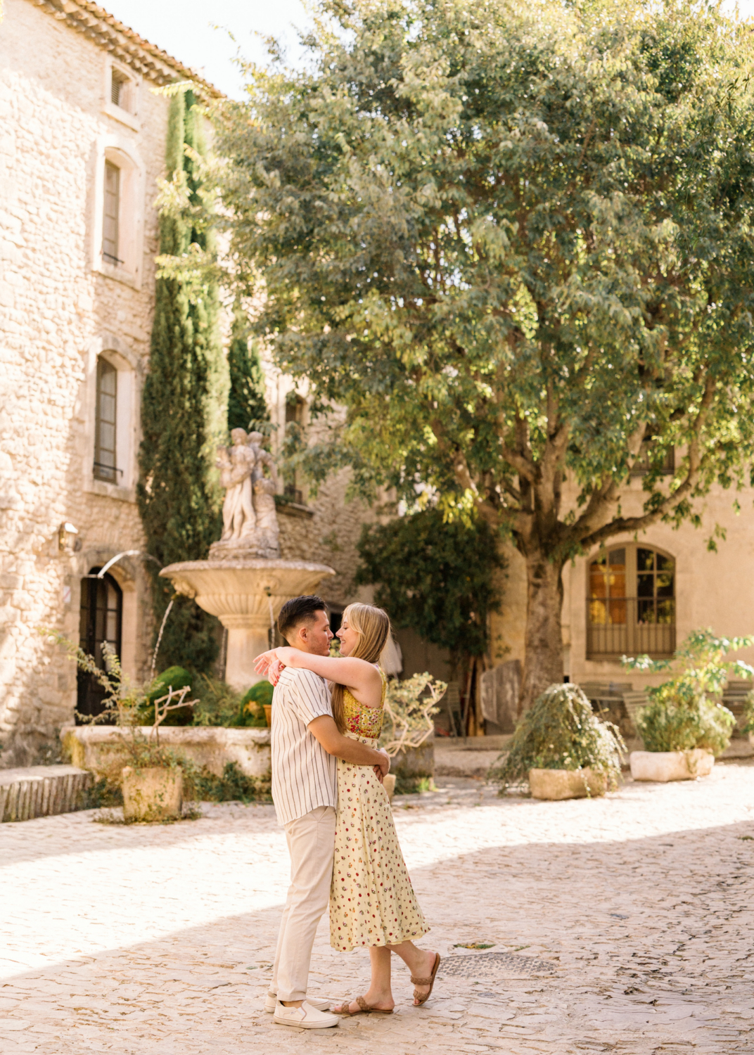 surprise proposal in saignon, provence, france